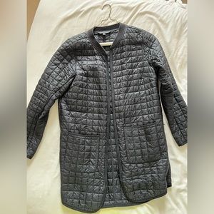 Women’s Athleta Grandview PrimaLoft Shell Quilted Lightweight Jacket Blk size M